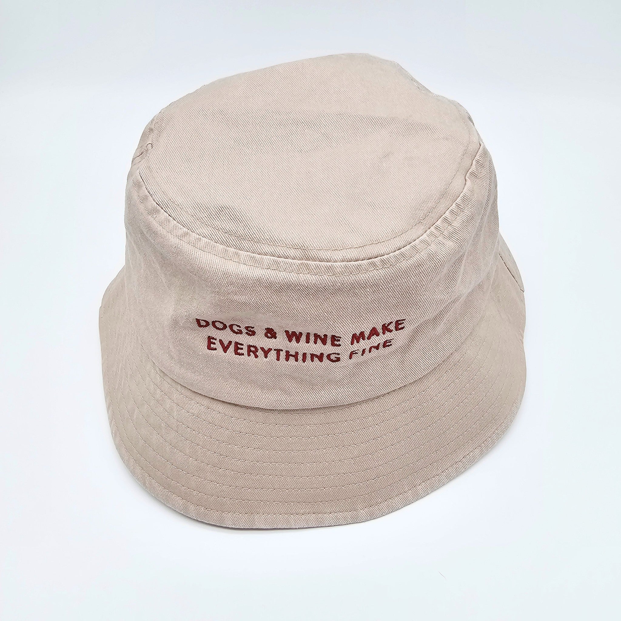 Gorro vaquero beige - Dogs & Wine Make Everything Fine
