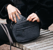 Bolso vaquero negro para paseo de perros - Crossbody