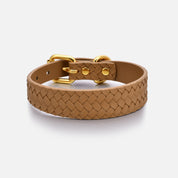 Collar trenzado marrón fino para perro