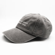 Gorra de denim gris - Dogs & Wine Make Everything Fine 