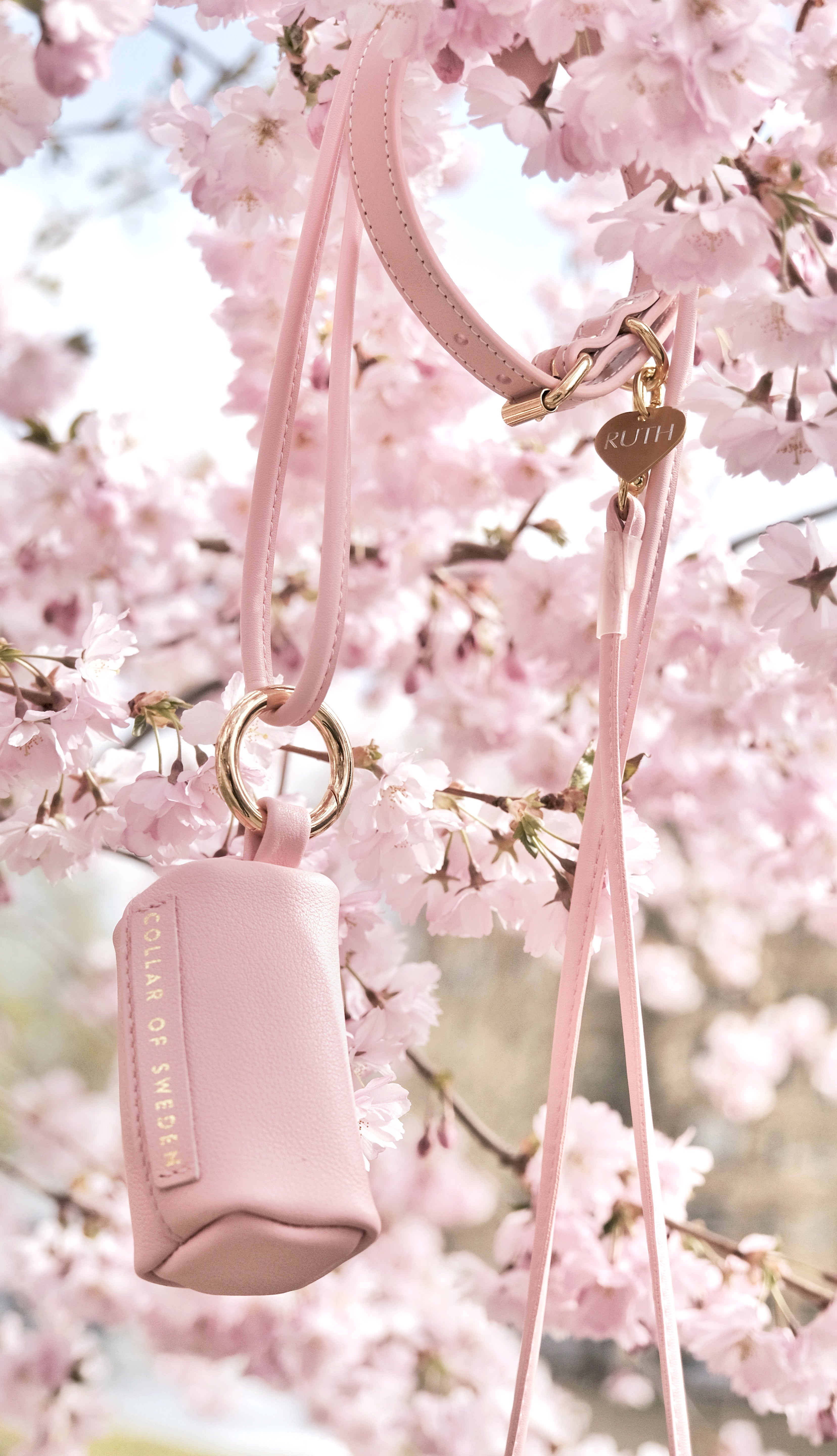 Porta bolsas de caca rosa
